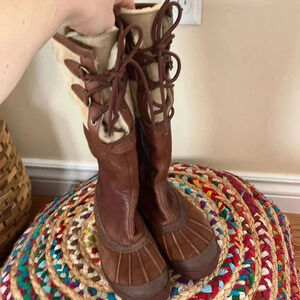 UGG brown leather cream sheepskin high  lace boots